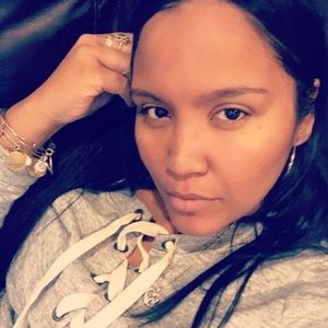 Meet your Posher, Shamia